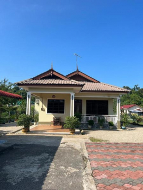 Homestay Nukman Bukit Besi
